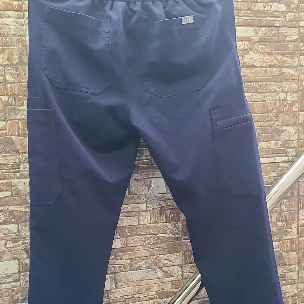 Figs Men's Deep Blue Joggers